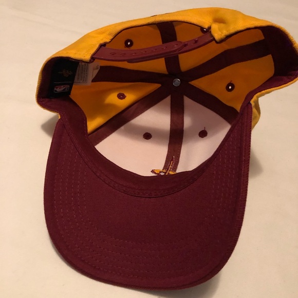 Adidas NBA Cleveland Cavaliers Youth Hat - Picture 9 of 14